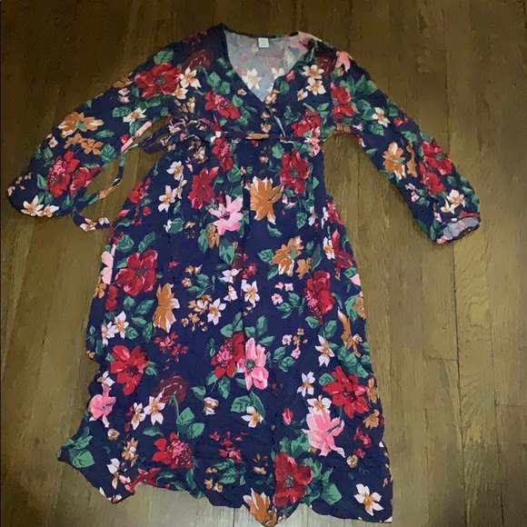 Maternity Dress - Picture 2 of 4